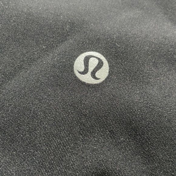 Black lululemon leggings. Size 2 - Picture 2 of 2